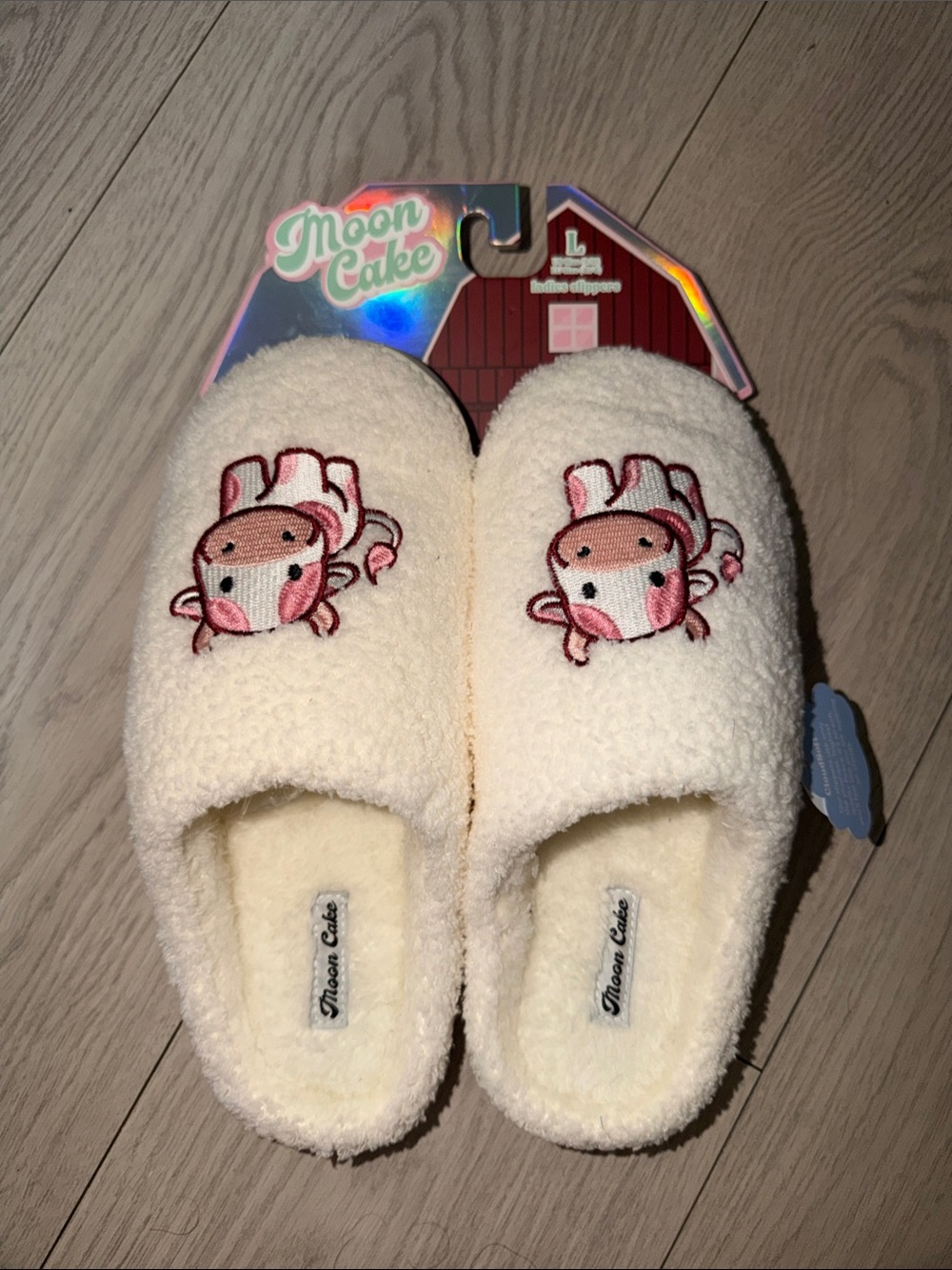Moon Cake Cream Plush Slippers with Pink Axolotl Embroidery